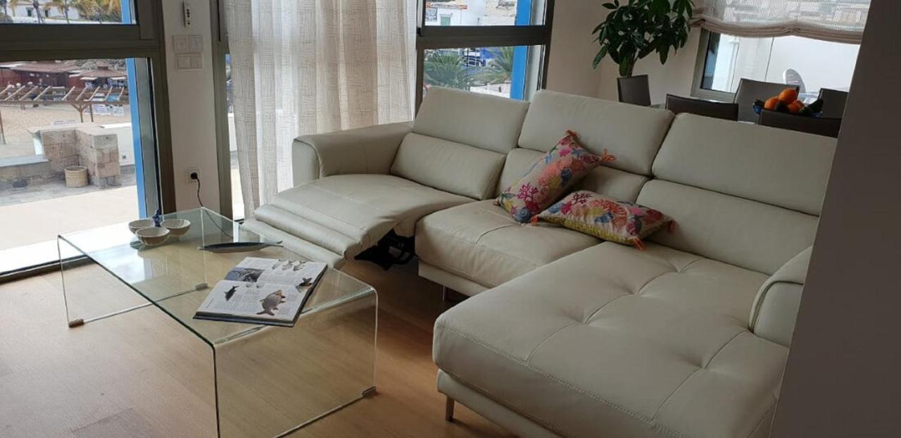 Beachfront Loft In بويرتو دي موغان المظهر الخارجي الصورة
